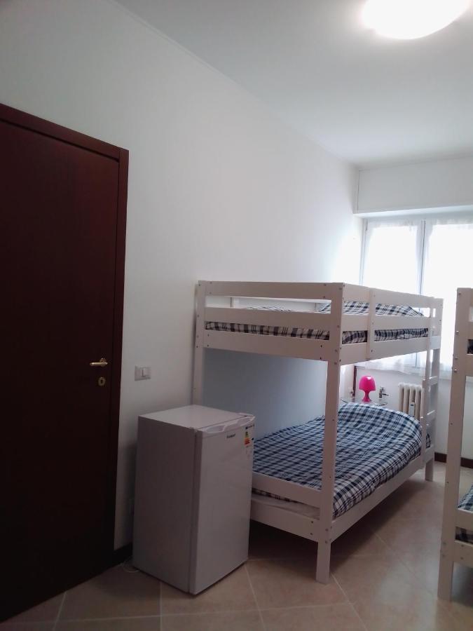 Gigli, Rooms Con Cucina In Comune E Terrazza Milaan Buitenkant foto