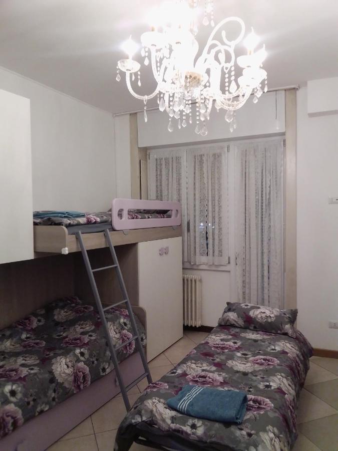 Gigli, Rooms Con Cucina In Comune E Terrazza Milaan Buitenkant foto