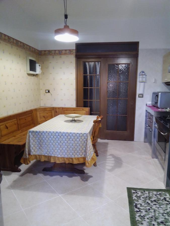 Gigli, Rooms Con Cucina In Comune E Terrazza Milaan Buitenkant foto