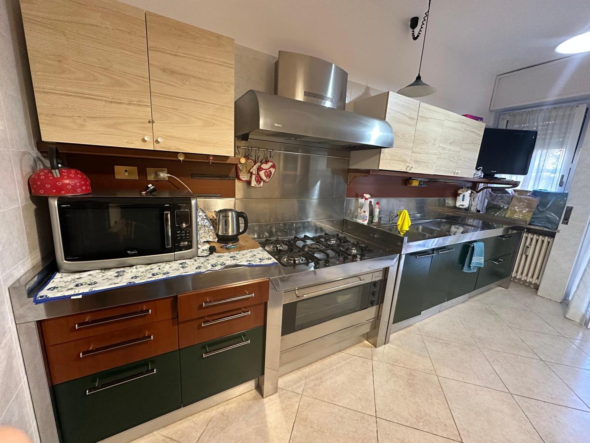 Gigli, Rooms Con Cucina In Comune E Terrazza Milaan Buitenkant foto
