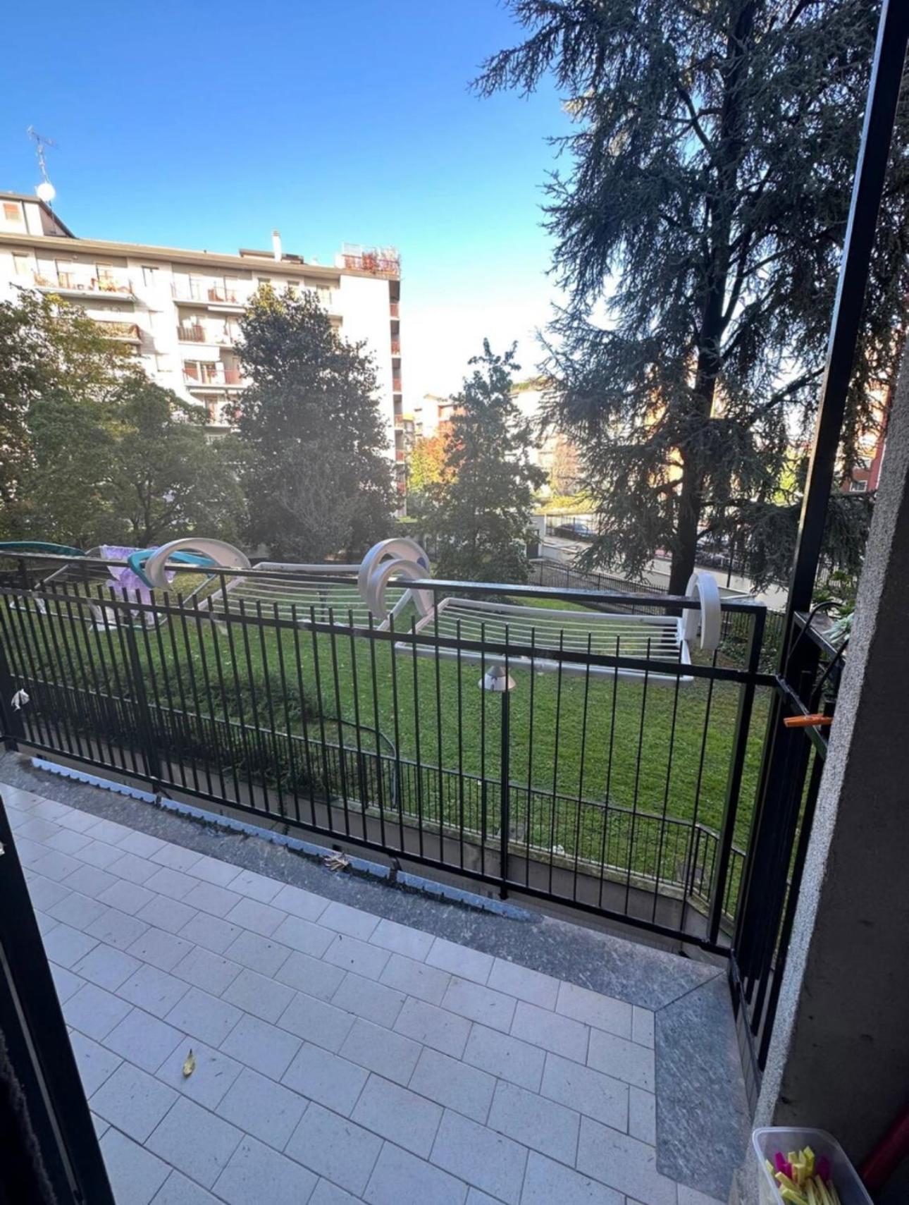 Gigli, Rooms Con Cucina In Comune E Terrazza Milaan Buitenkant foto